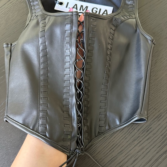 I.Am.Gia Rima Top - Picture 3 of 7